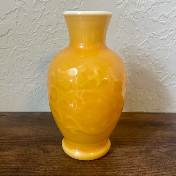 Vintage Avon Amber Spring Bouquet Fragranced Vase Scented Coated Glass 1980s - Picture 3 of 7